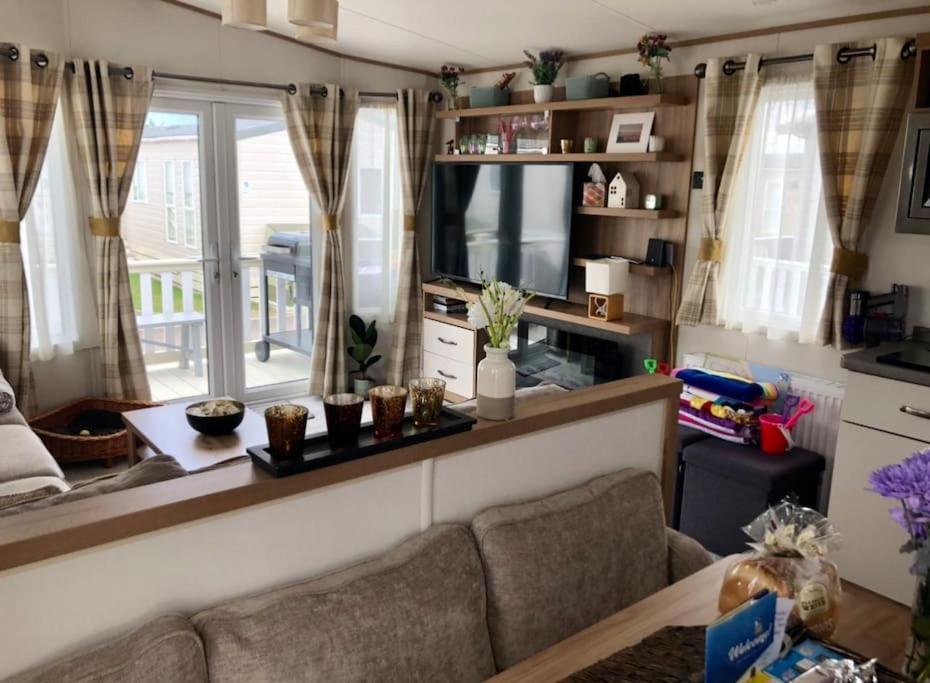 Вилла Seaview Park Premium Static Caravan Уитстабл Экстерьер фото