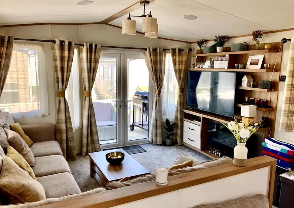 Вилла Seaview Park Premium Static Caravan Уитстабл Экстерьер фото